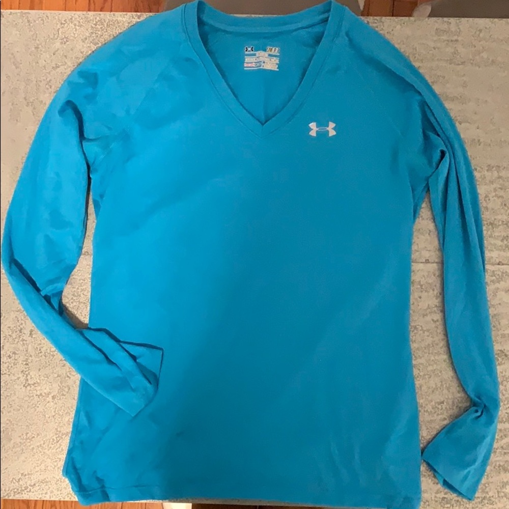 Under armor long sleeve shirt
